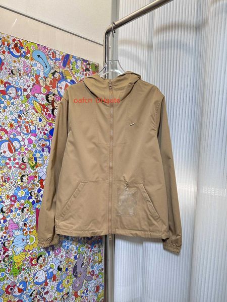23ss luxury designer jacket double sided open front dark jacquard double sided wear jacket coat women's classic outdoor casual charge c, Black;brown
23ss luxury designer jacket double sided open front dark jacquard double sided wear jacket coat women's classic outdoor casual charge c, Black;brown