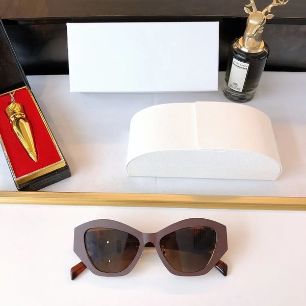 diamond cut sunglasses for women or men carved outdoor driving glasses fashion eyewear designer for men and women, White;black
diamond cut sunglasses for women or men carved outdoor driving glasses fashion eyewear designer for men and women, White;black