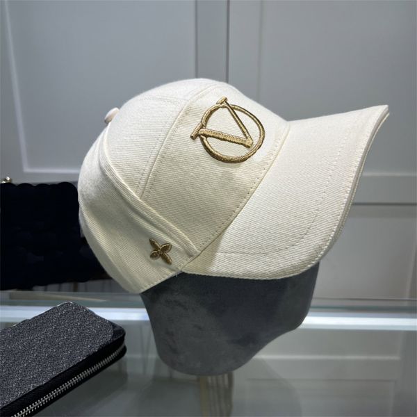 12023 baseball cap designers hat luxury stripes fashion letters classic versatile women men simple and casual sports ball caps travel sun ha, Blue;gray
12023 baseball cap designers hat luxury stripes fashion letters classic versatile women men simple and casual sports ball caps travel sun ha, Blue;gray