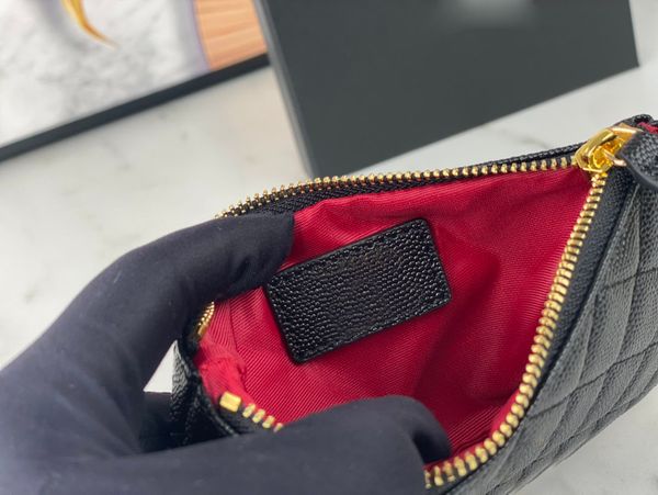2023 womens purse card holder designers card case grain cowhide embossed purse clutch bag double letters hardware zipper wallet for cards co, Red;black
2023 womens purse card holder designers card case grain cowhide embossed purse clutch bag double letters hardware zipper wallet for cards co, Red;black