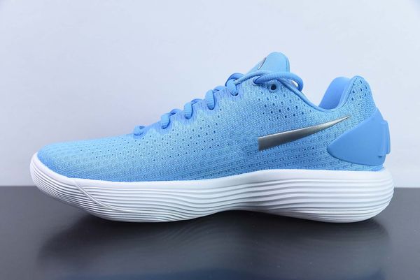 2023 authentic hyper duks low tb basketball shoes carolina blue university blue white silver metallic the men's designer sports sneaker
2023 authentic hyper duks low tb basketball shoes carolina blue university blue white silver metallic the men's designer sports sneaker