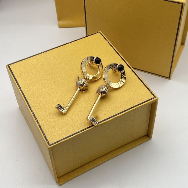 classic women's earrings jewelry designer fashion earrings women's elegant jewelry wedding party valentine's day jewelry gift, Golden;silver
classic women's earrings jewelry designer fashion earrings women's elegant jewelry wedding party valentine's day jewelry gift, Golden;silver
