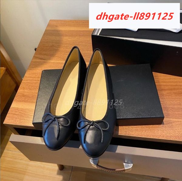 designer dress shoes spring and autumn 100% cowhide letter bow ballet dance shoes fashion women black flat boat shoe lady leather trample la
designer dress shoes spring and autumn 100% cowhide letter bow ballet dance shoes fashion women black flat boat shoe lady leather trample la