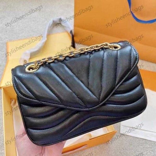 stylisheendibags designer women shoulder chain bags clutch flap totes fashion handbags wallet leather purse letters solid hasp waist square
stylisheendibags designer women shoulder chain bags clutch flap totes fashion handbags wallet leather purse letters solid hasp waist square