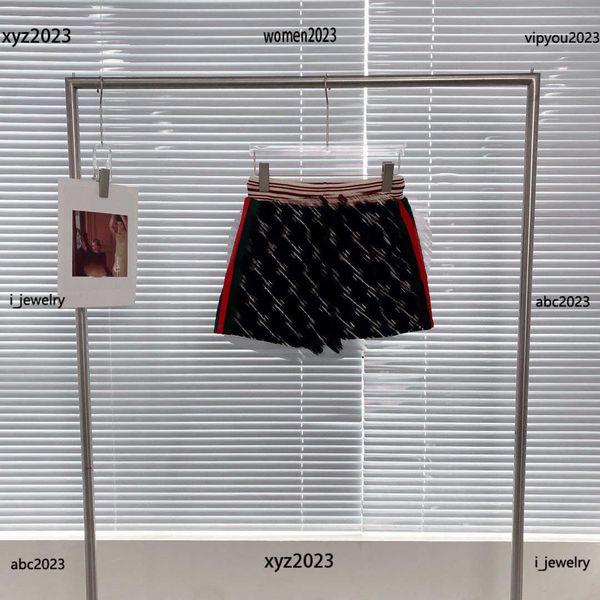 designer women shorts summer girl shorts striped elastic waist pants fashion letter printing bottoms new arrivals #multiple product, White;black
designer women shorts summer girl shorts striped elastic waist pants fashion letter printing bottoms new arrivals #multiple product, White;black
