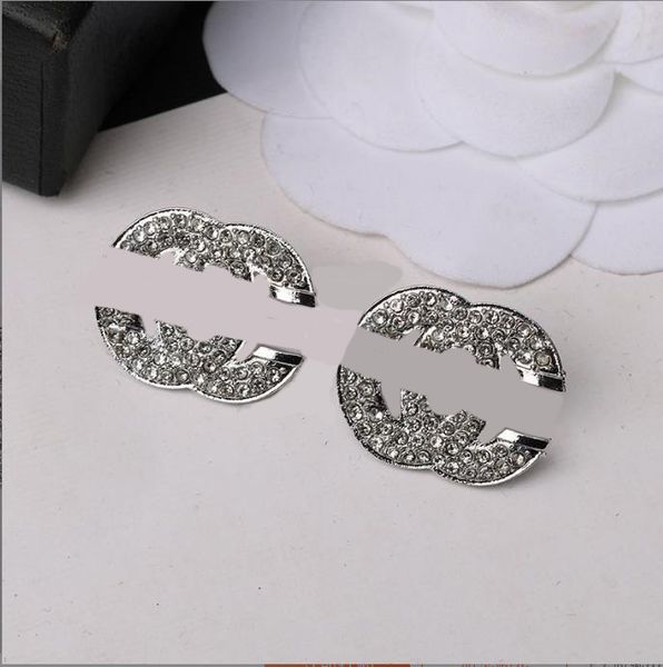 fashion 18k gold plated luxury designers letters stud geometric famous women round crystal rhinestone pearl earring wedding party jewerlry a, Golden;silver
fashion 18k gold plated luxury designers letters stud geometric famous women round crystal rhinestone pearl earring wedding party jewerlry a, Golden;silver