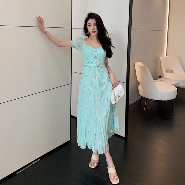 casual dresses s-elf-portrait chiffon midi dress backless short sleeve pleated dress for, Black;gray
casual dresses s-elf-portrait chiffon midi dress backless short sleeve pleated dress for, Black;gray