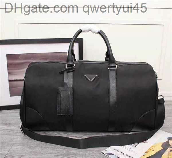 totes global classic luxury package canvas leather cowhide men's travel bag handbag 8001 size 50 cm 28 cm 27 cm
totes global classic luxury package canvas leather cowhide men's travel bag handbag 8001 size 50 cm 28 cm 27 cm