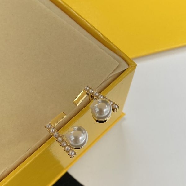 classic women's earrings jewelry designer fashion earrings women's pendant elegant style women's wedding party valentine', Golden;silver
classic women's earrings jewelry designer fashion earrings women's pendant elegant style women's wedding party valentine', Golden;silver