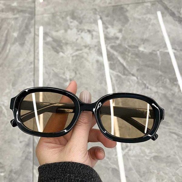 couple 2023 new men's ins super hip-hop oval harbor flavor trendy brand sunglasses for women, White;black
couple 2023 new men's ins super hip-hop oval harbor flavor trendy brand sunglasses for women, White;black