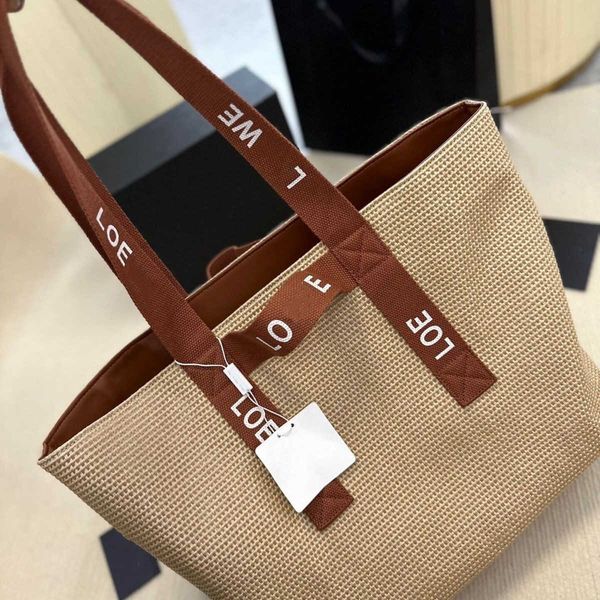 fashion women's bag loews straw woven shopping vegetable basket commuting leisure advanced lightweight popular style handbag
fashion women's bag loews straw woven shopping vegetable basket commuting leisure advanced lightweight popular style handbag
