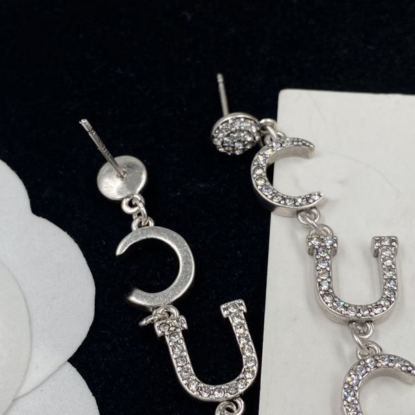 classic women's earrings jewelry designer fashion earrings women's pendant elegant simple style women's wedding party valenti, Golden;silver
classic women's earrings jewelry designer fashion earrings women's pendant elegant simple style women's wedding party valenti, Golden;silver