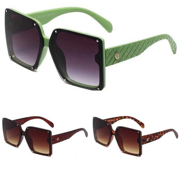 designer channer sunglass 2023 new models cycle luxurious woman mens highdefinition polarized small fragrance pearl inlaid temperament big f, White;black
designer channer sunglass 2023 new models cycle luxurious woman mens highdefinition polarized small fragrance pearl inlaid temperament big f, White;black