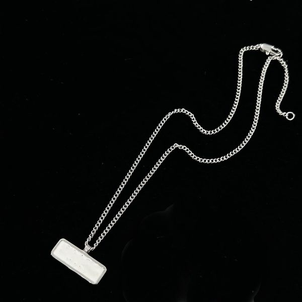 luxury gold silver triangle pendants necklace female personality prad couple gold chain pendant jewelry on the neck gift for girlfriend acce
luxury gold silver triangle pendants necklace female personality prad couple gold chain pendant jewelry on the neck gift for girlfriend acce