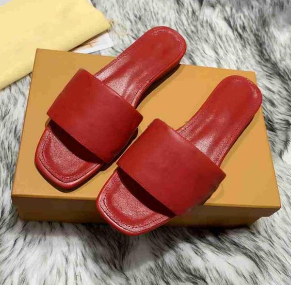 luxury designer revival flat mule slippers men women slides sandals black pink orange blue waterfront white leather flip flops with box
luxury designer revival flat mule slippers men women slides sandals black pink orange blue waterfront white leather flip flops with box