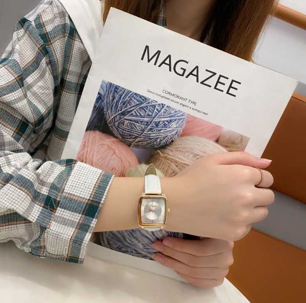 womens watch watches casual designer quartz-battery leather 30mm watch, Slivery;brown
womens watch watches casual designer quartz-battery leather 30mm watch, Slivery;brown