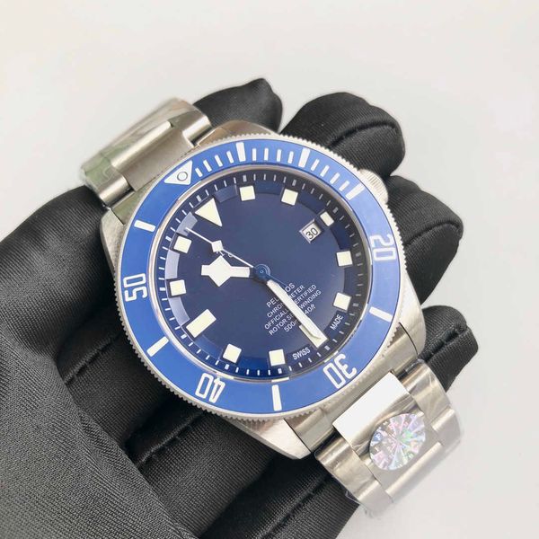 luxury pelagos watch for men urg6 designer tudr watches prx mechanical movement blue dial montre homme with box, Slivery;brown
luxury pelagos watch for men urg6 designer tudr watches prx mechanical movement blue dial montre homme with box, Slivery;brown