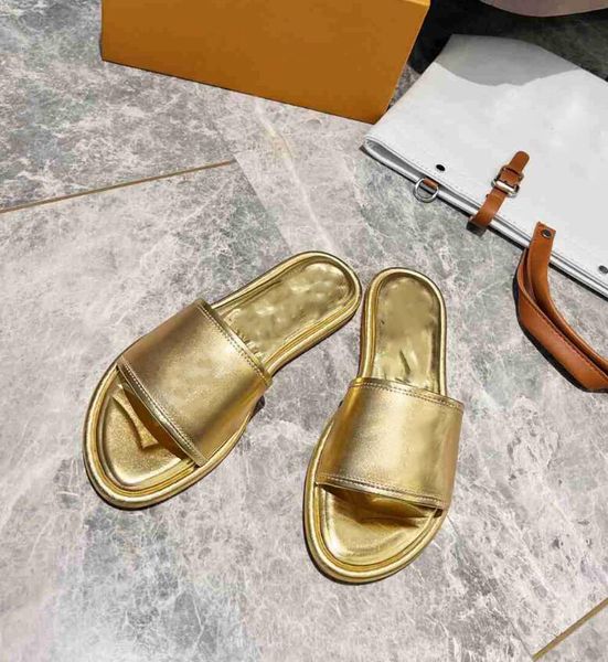 magnetic flat mule slippers ladies rubber leather slides summer outdoor sandals beach sandals size35-42, Black
magnetic flat mule slippers ladies rubber leather slides summer outdoor sandals beach sandals size35-42, Black