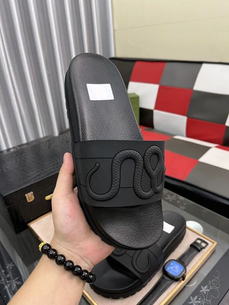 slippers male fashion cool summer slippers home slippery wear-resisting man1 word procrastinates 5 kinds of style, Black
slippers male fashion cool summer slippers home slippery wear-resisting man1 word procrastinates 5 kinds of style, Black