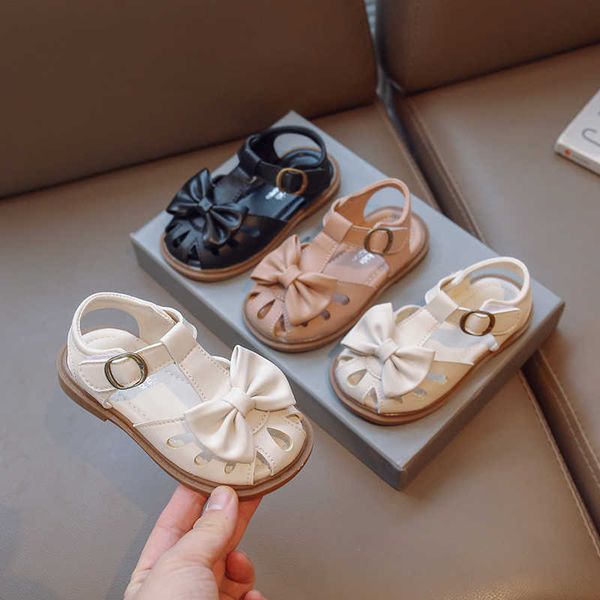 girls' simple toes wrapped in sandals new soft 2023 bow solid french style cute children's fashion flat summer shoes g220612, Black;red
girls' simple toes wrapped in sandals new soft 2023 bow solid french style cute children's fashion flat summer shoes g220612, Black;red