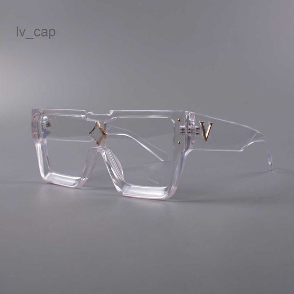 designer sunglasses for women and men fashion model special uv 400 protection double beam frame outdoor brand design alloy cyclone sunglasse, White;black
designer sunglasses for women and men fashion model special uv 400 protection double beam frame outdoor brand design alloy cyclone sunglasse, White;black