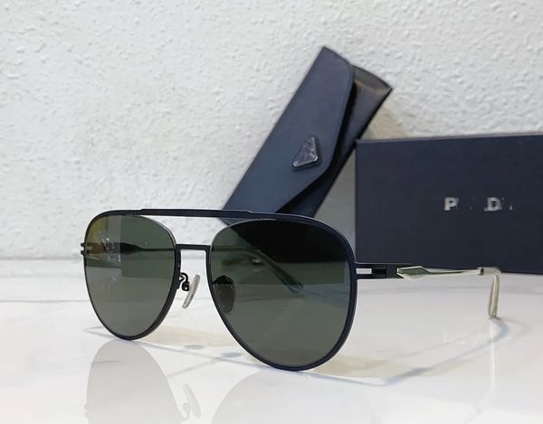 men's and women's sunglasses summer classic uv protection retro plate square full frame fashion with glasses case xs, White;black
men's and women's sunglasses summer classic uv protection retro plate square full frame fashion with glasses case xs, White;black