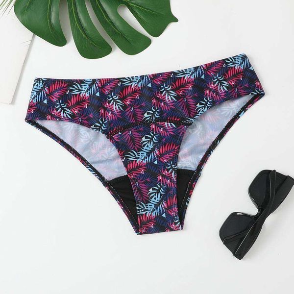 womens swimsuit leaves flower bikini swim trunks stitching briefs thong, White;black
womens swimsuit leaves flower bikini swim trunks stitching briefs thong, White;black