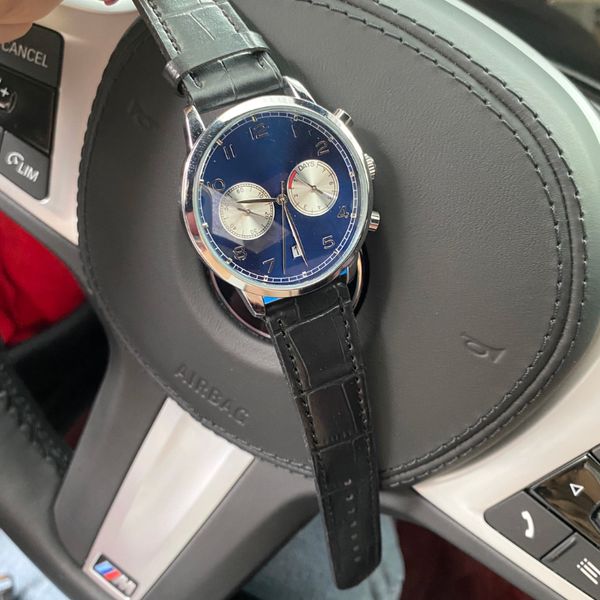 men's watch designer watch quartz watch casual watch crocodile leather strap 45mm dial waterproof watch with case, Slivery;brown
men's watch designer watch quartz watch casual watch crocodile leather strap 45mm dial waterproof watch with case, Slivery;brown