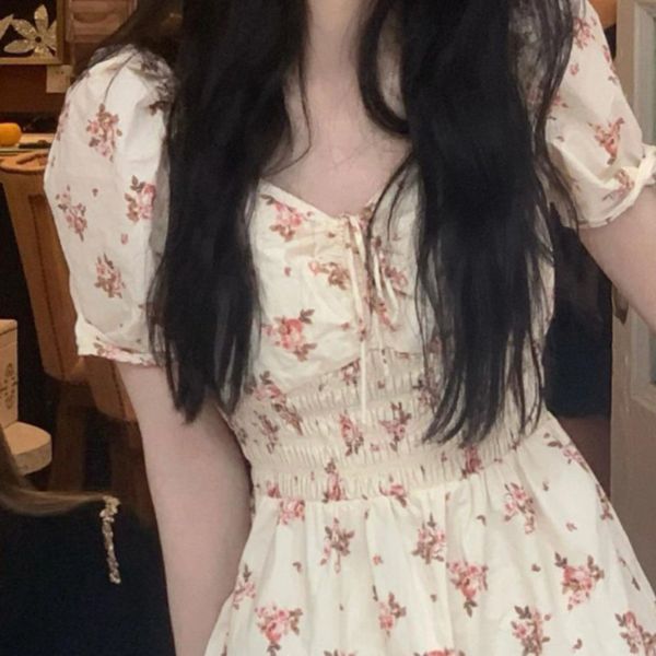 dresses women chic apricot sweet floral summer square collar short sleeve ladies breathable lovely simple leisure colorful, White;black
dresses women chic apricot sweet floral summer square collar short sleeve ladies breathable lovely simple leisure colorful, White;black
