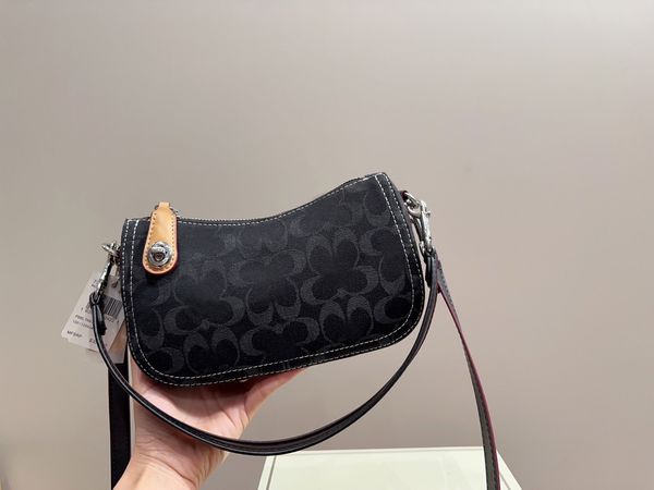 luxury designer shoulder bags fashion zipper denim canvas mahjong underarm bag for women crossbody envelope tote with strap
luxury designer shoulder bags fashion zipper denim canvas mahjong underarm bag for women crossbody envelope tote with strap