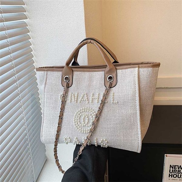 2023 new little fresh ladies style handbag tote bag pearl beaded letter decorative women's bag ins 85% outlet wholesale
2023 new little fresh ladies style handbag tote bag pearl beaded letter decorative women's bag ins 85% outlet wholesale