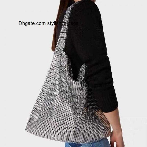 shoulder bags luxury metal mesh women shoulder bags designer shiny lady handbags silver glitter evening party bag large tote feamle purses20
shoulder bags luxury metal mesh women shoulder bags designer shiny lady handbags silver glitter evening party bag large tote feamle purses20