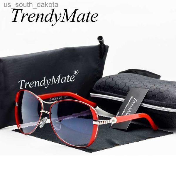 2021 oculos sunglasses women glasses vintage with box sunglasses women brand designer ladies sun glasses m071 l230523, White;black
2021 oculos sunglasses women glasses vintage with box sunglasses women brand designer ladies sun glasses m071 l230523, White;black