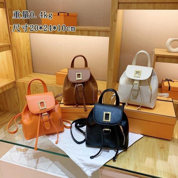 designer bag dinner silver mini backpack for women's 2023 new shiny lacquer leather fashion
designer bag dinner silver mini backpack for women's 2023 new shiny lacquer leather fashion