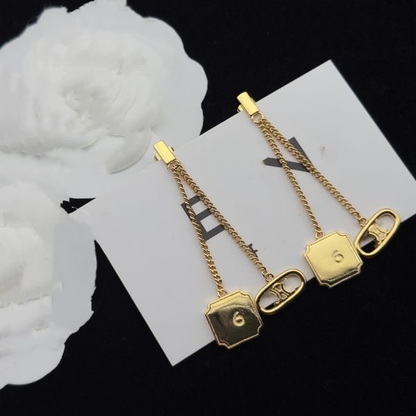 geometric designer trendy letter c stud earring gold silver studs personality earrings celinity women girl wedding party jewelry kc3, Golden;silver
geometric designer trendy letter c stud earring gold silver studs personality earrings celinity women girl wedding party jewelry kc3, Golden;silver
