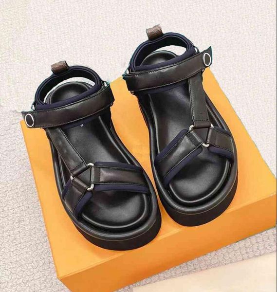 luxury designers calfskin women sandals pool pillow comfort sandal hook loop fastener mules slippers rubber slides size 35-41, Black
luxury designers calfskin women sandals pool pillow comfort sandal hook loop fastener mules slippers rubber slides size 35-41, Black