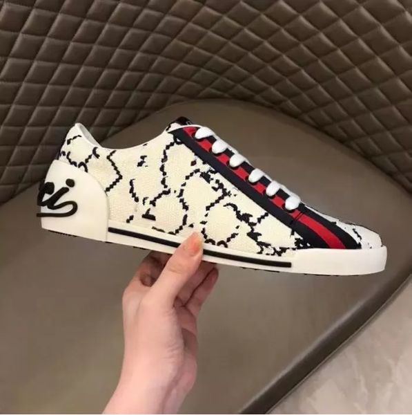 2023 luxurys designers men canvas shoes retro low printed qualitty mesh slip-on casual leather shoe ladies fashion mixed breathable sneakers, Black
2023 luxurys designers men canvas shoes retro low printed qualitty mesh slip-on casual leather shoe ladies fashion mixed breathable sneakers, Black