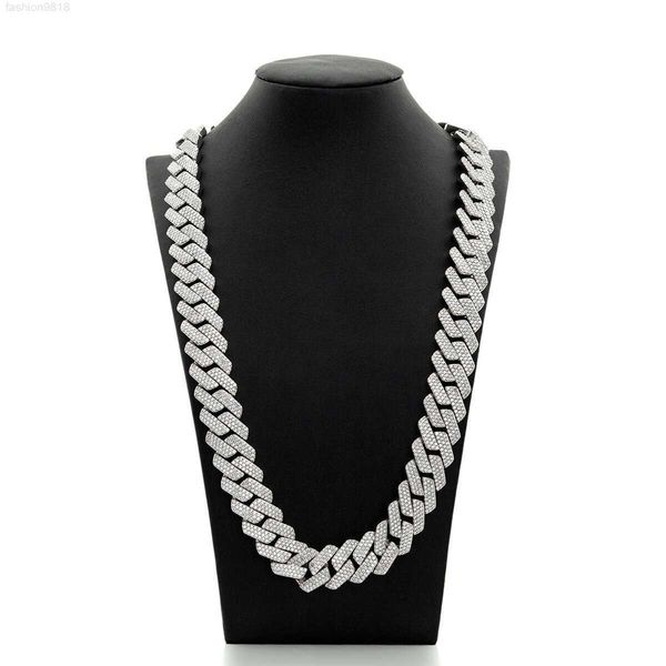 18mm 925 sterling silver 3 rows moissanite iced out vvs moisssanite cuban link chain
18mm 925 sterling silver 3 rows moissanite iced out vvs moisssanite cuban link chain