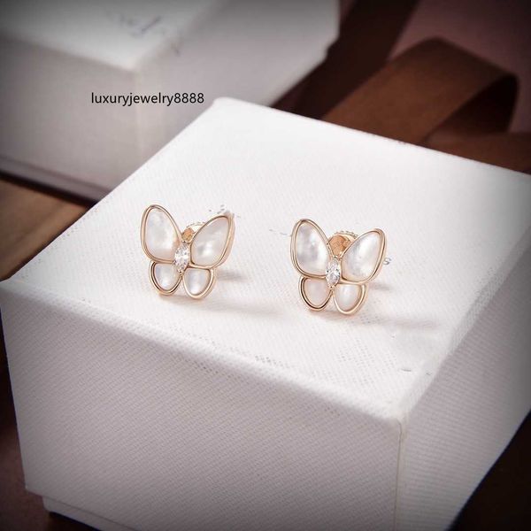 vintage charm sweet designer silver with 18k gold plated mother of pearl butterfly stud earrings for women jewelry with box, Golden
vintage charm sweet designer silver with 18k gold plated mother of pearl butterfly stud earrings for women jewelry with box, Golden