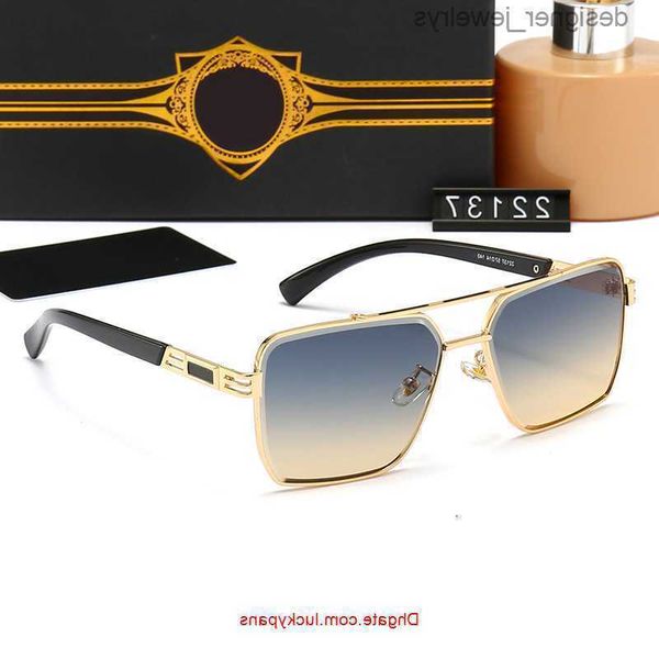 dita sunglasses supereyewear fashion metal frame sun glasses uv400 men's gradient shades sunglasses ec4r, White;black
dita sunglasses supereyewear fashion metal frame sun glasses uv400 men's gradient shades sunglasses ec4r, White;black
