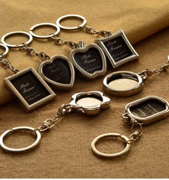 mini creative metal alloy insert po picture frame keyring llaveros keychain gift no plastic cover2240966, Silver
mini creative metal alloy insert po picture frame keyring llaveros keychain gift no plastic cover2240966, Silver