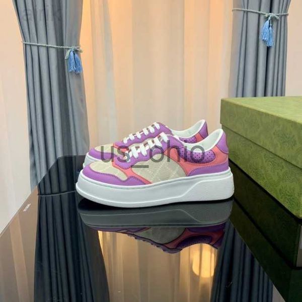 dress shoes 2022 casual shoes designers sneakers men women platform loafers bee chaussures leather ace embroidery stripes retro sports train, Black
dress shoes 2022 casual shoes designers sneakers men women platform loafers bee chaussures leather ace embroidery stripes retro sports train, Black