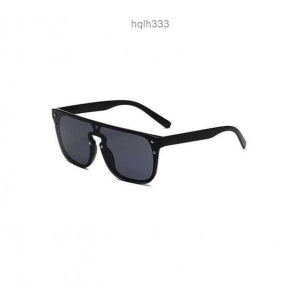 new fashion sunglass luxury pc frame designer men women classic popular uv protection shading pattern lens sunglasses with boxmiqw, White;black
new fashion sunglass luxury pc frame designer men women classic popular uv protection shading pattern lens sunglasses with boxmiqw, White;black