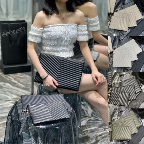 cassandre matelasse tablet pouch in quilted leather matelasse large zipped envelope womens flap pouch in grain de poudre embossed leather pu
cassandre matelasse tablet pouch in quilted leather matelasse large zipped envelope womens flap pouch in grain de poudre embossed leather pu