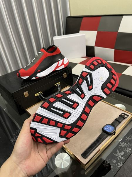 2023 designer casual mens sneakers casual mesh shoe red black white blue men casual shoes size 38-45
2023 designer casual mens sneakers casual mesh shoe red black white blue men casual shoes size 38-45
