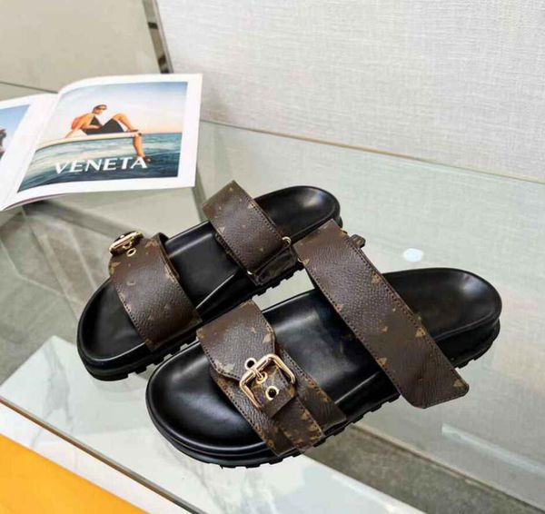 women designer bom dia flat mule slippers empreinte leather classic cool effortlessly stylish slides 2 straps adjusted gold buckles sandals, Black
women designer bom dia flat mule slippers empreinte leather classic cool effortlessly stylish slides 2 straps adjusted gold buckles sandals, Black