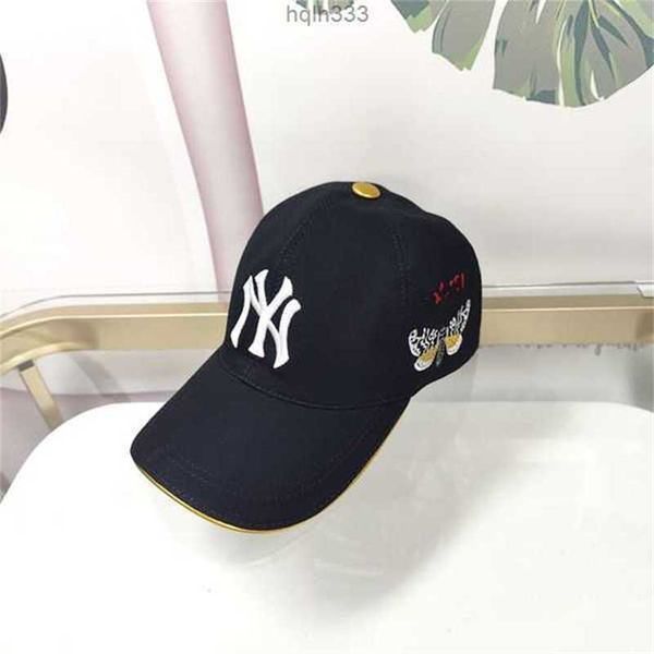 letter embroidery baseball cap fashion men's and women's travel curved brim duck tongue cap outdoor leisure sunshade hat ball caps, Blue;gray
letter embroidery baseball cap fashion men's and women's travel curved brim duck tongue cap outdoor leisure sunshade hat ball caps, Blue;gray