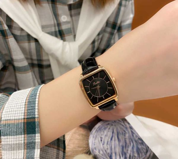 women's watch watches fashion luxury quartz-battery leather watch, Slivery;brown
women's watch watches fashion luxury quartz-battery leather watch, Slivery;brown