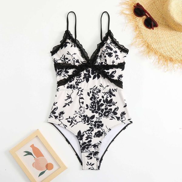 one piece bikini small chest gathered cover belly thin womens fashion swimwear briefs swimming, White;black
one piece bikini small chest gathered cover belly thin womens fashion swimwear briefs swimming, White;black