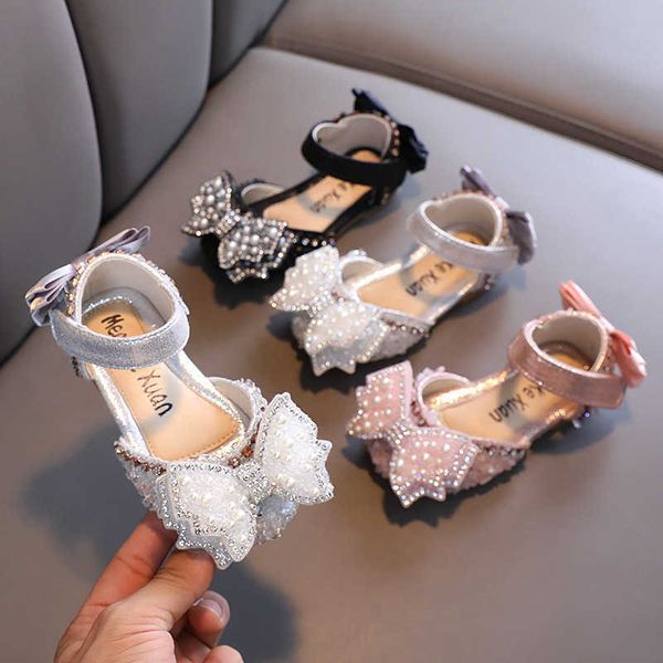 sandals baby girls leather school apartment children's flash shoes wedding birthday party bowtie rhinestone princess sweet g220612, Black;red
sandals baby girls leather school apartment children's flash shoes wedding birthday party bowtie rhinestone princess sweet g220612, Black;red